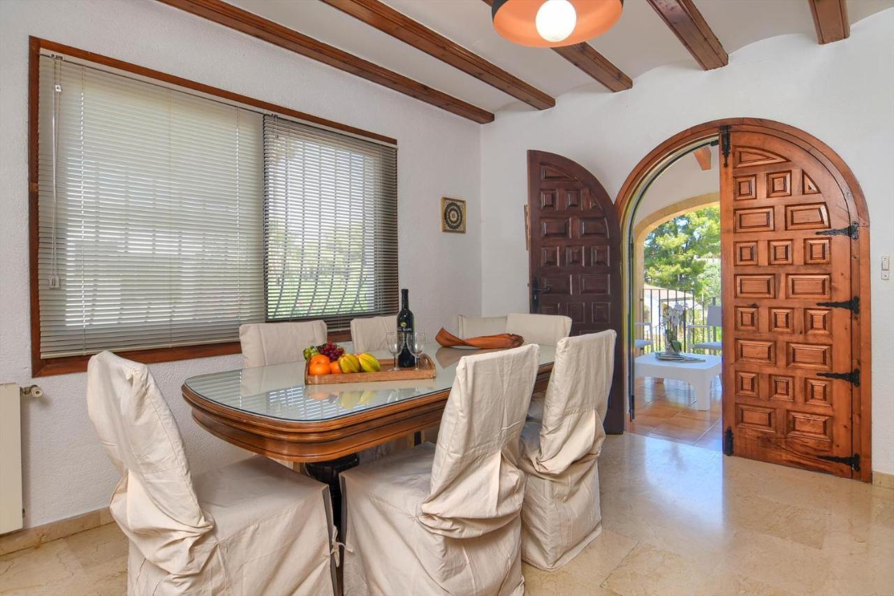 Villa Margarita - A Tranquil Oasis With Large Private Pool Jávea Buitenkant foto
